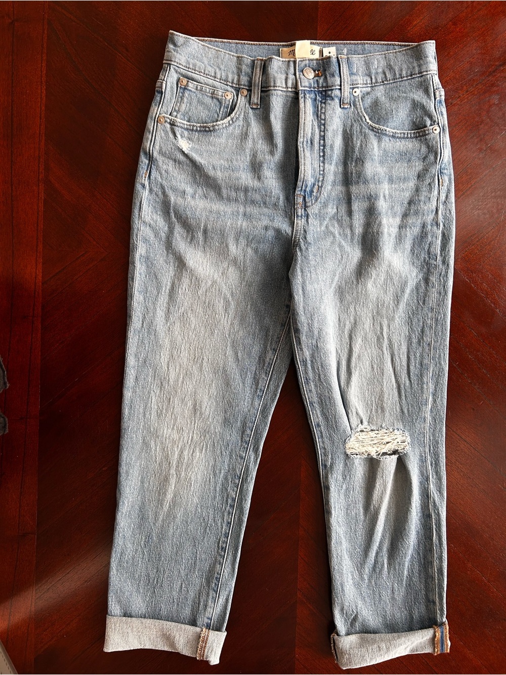 New Madewell Light Wash Distressed Boyfriend Jeans size 28